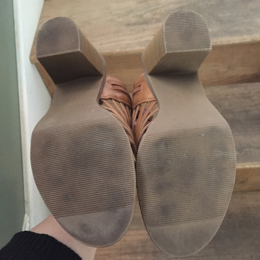 Mossimo gladiator sandals - Picture 2 of 3